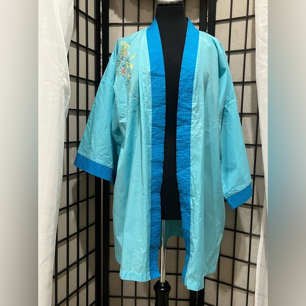 LyreBird Turquoise SHORT EMBROIDERED KIMONO ROBE
